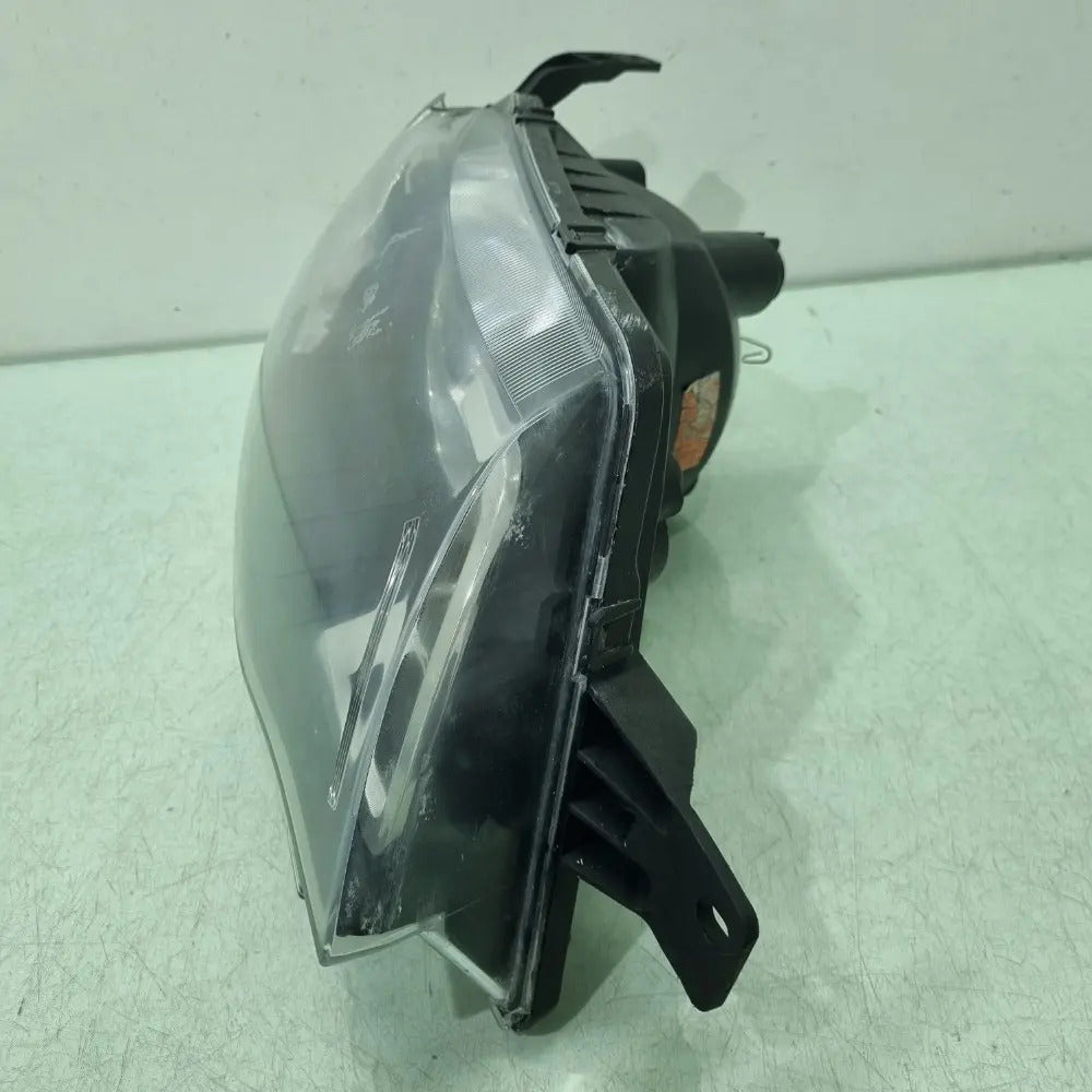 Farol lado direito Renault kwid 2016 a 2021