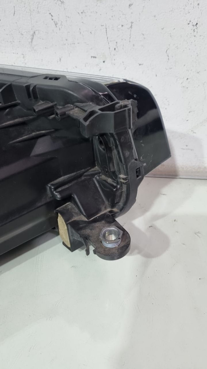 Farol Dianteiro Esquerdo Volkswagen T-Cross 2020/2022 Usado