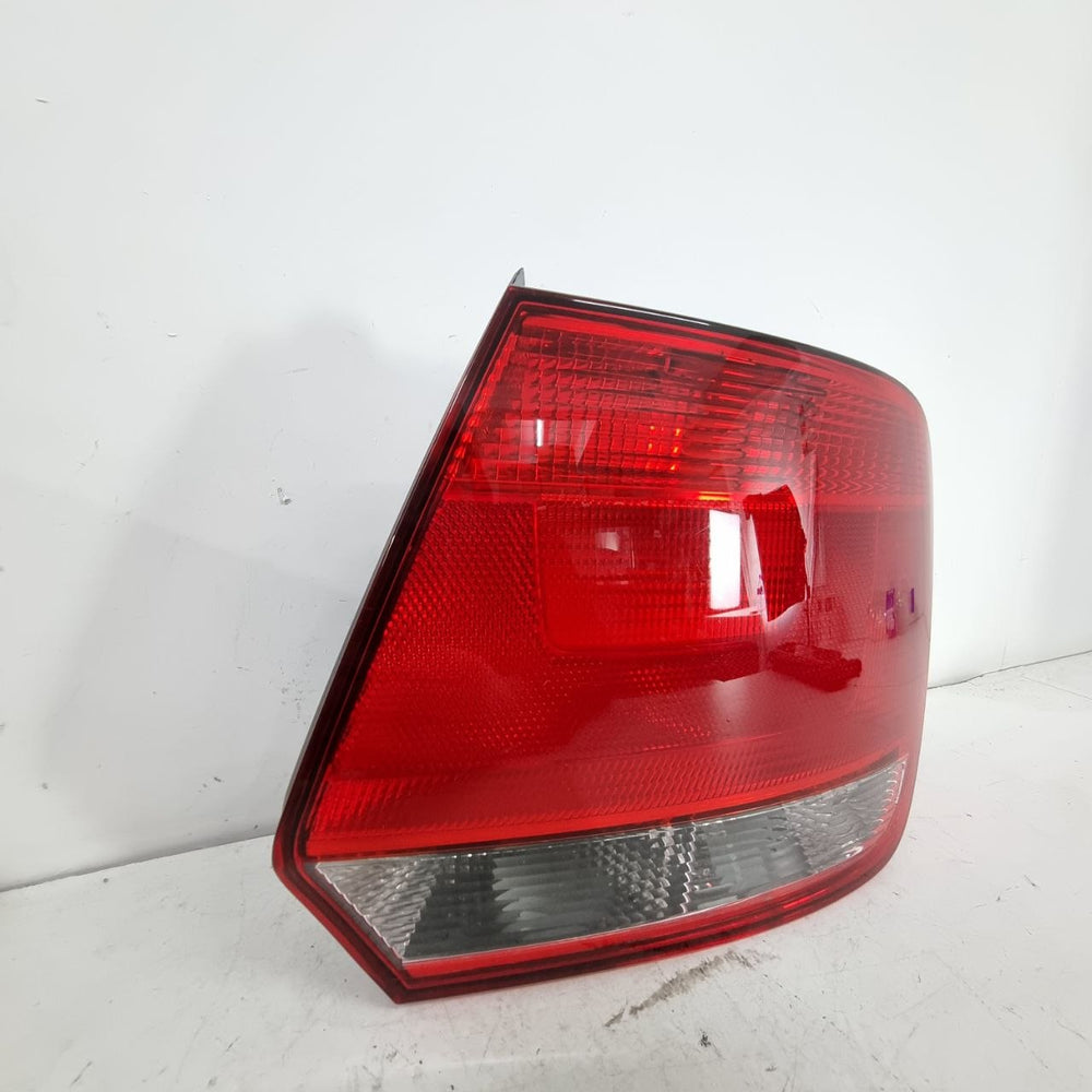 Lanterna Tras Dir Volkswagen Gol GVI 2013/2016