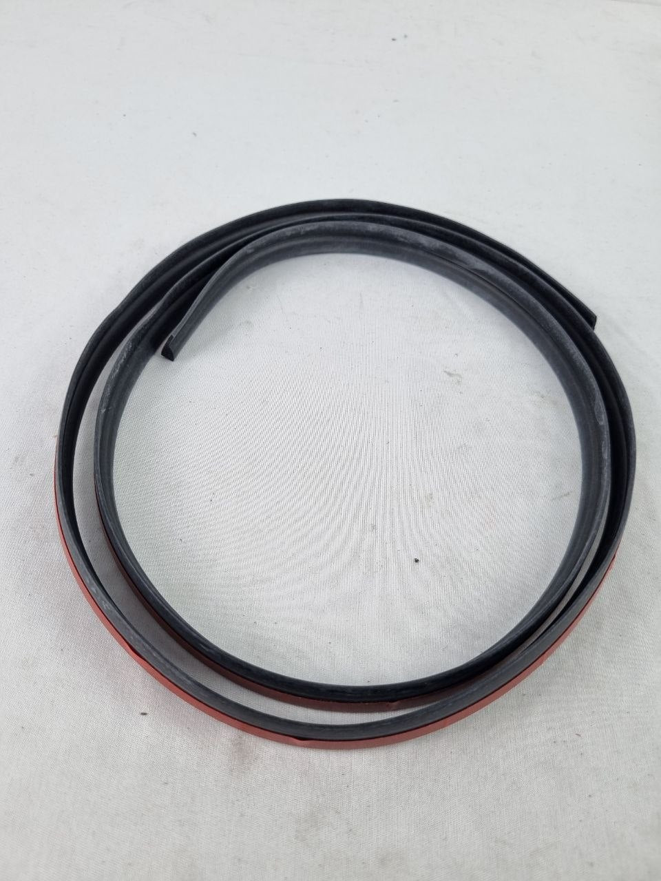 Friso Moldura Inf Vidro Tras Toyota RAV4 2013/2018