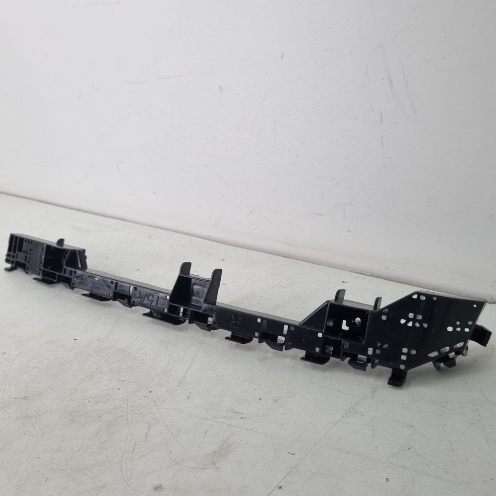 Suporte Guia Para-choque Tras Dir Honda Fit / WR-V 2015/2021