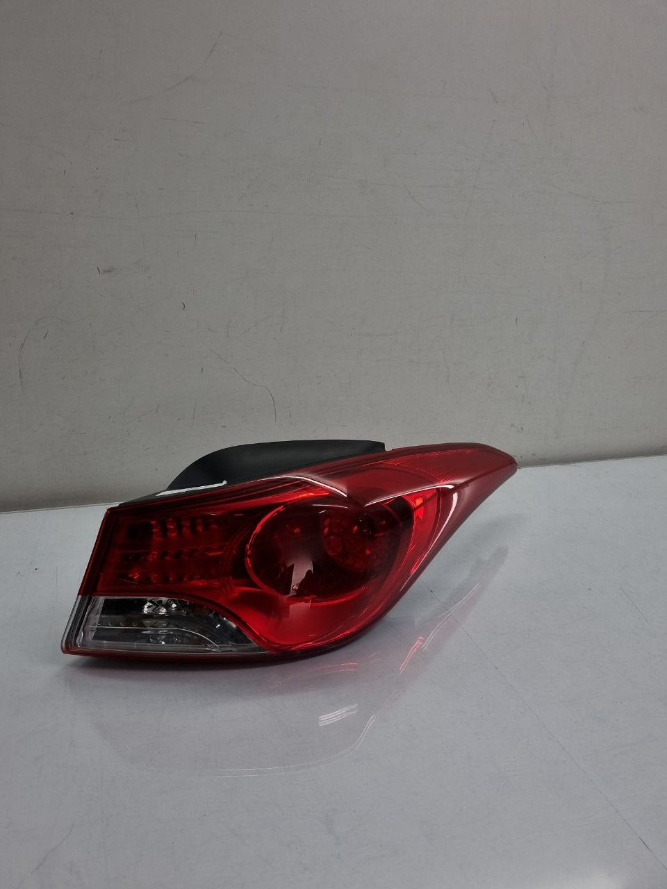 Lanterna Tras Dir Hyundai Elantra 2014/2016