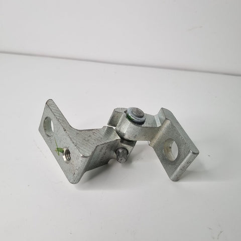 Dobradiça Superior Porta Traseira Direita Volkswagen Tiguan 2008/2017 Usada