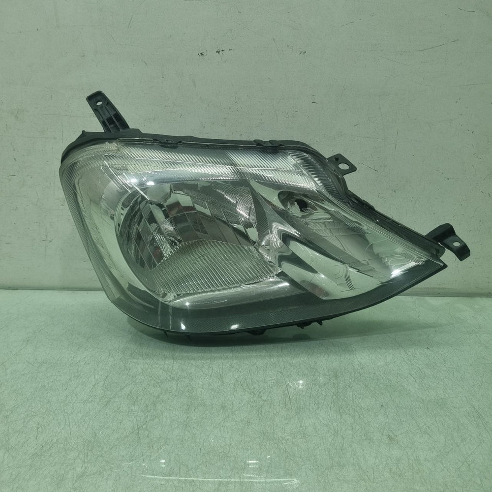 Farol Diant Dir Toyota Etios 2015/2019