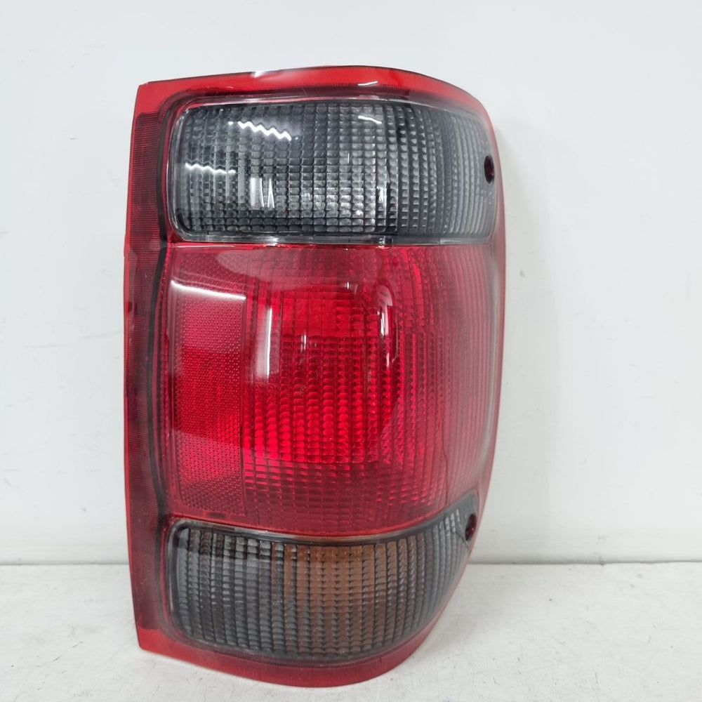 Lanterna Tras Esq Ford Ranger 2001/2006