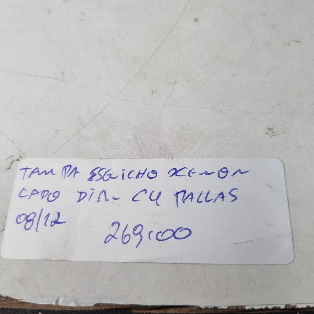 Tampa Esguicho Xenon Diant Direito Volkswagen Golf 2008/2012