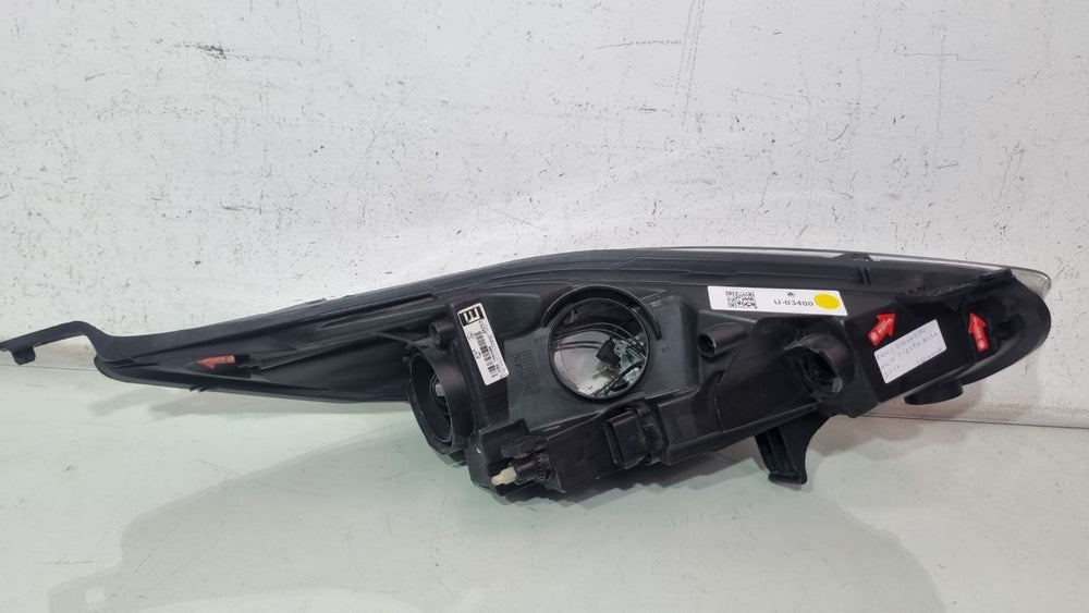 Farol Dianteiro Esquerdo Ford New Fiesta 2013/2017 Usado