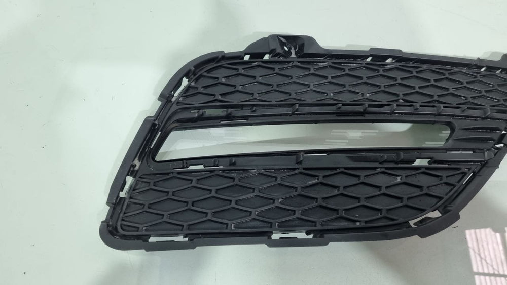 Grade Moldura Farol Milha Diant Dir Chery Arrizo 6 2020/2022