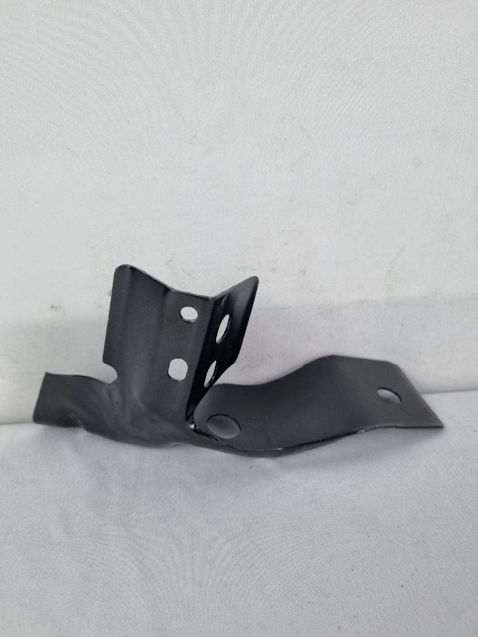 Suporte Paralama Esquerdo Volkswagen Fox SpaceFox 2004/2010 Novo