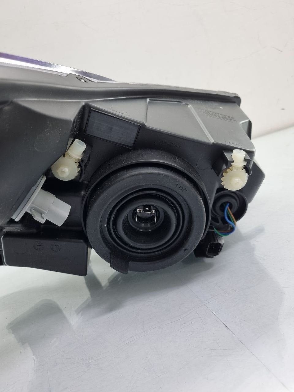 Farol Esquerdo Cruze 2014/2016 Original