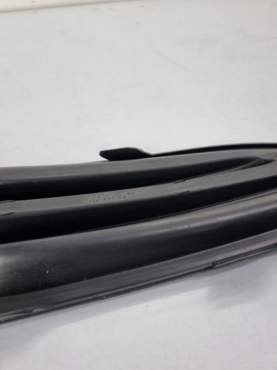 Grade Tampa Parachoque Diant Esq Ford New Fiesta 2014/2019