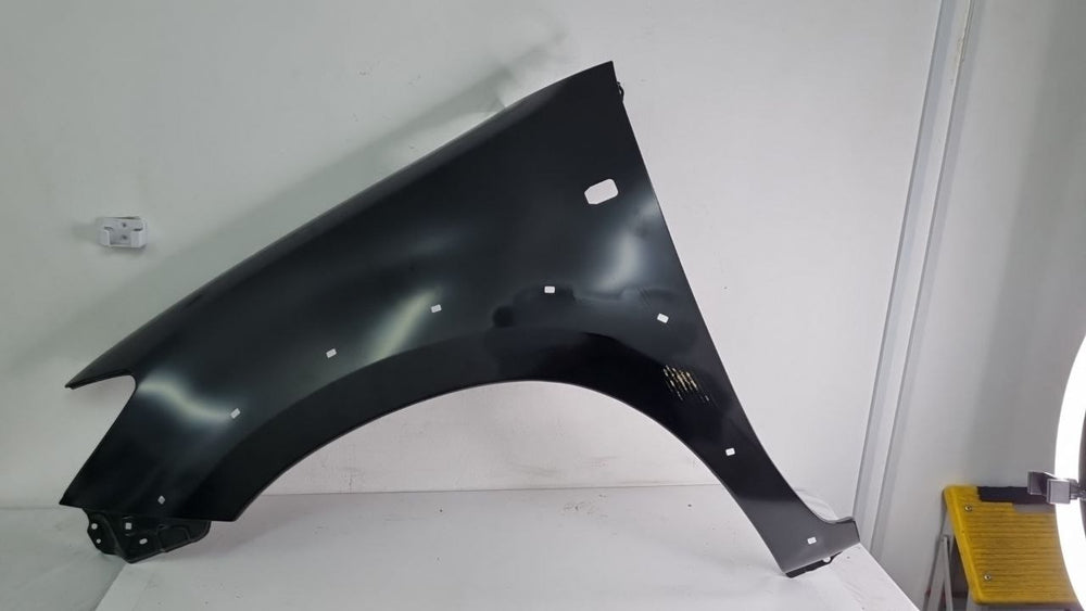 Paralama Diant Esq Toyota Hilux 2005/2010