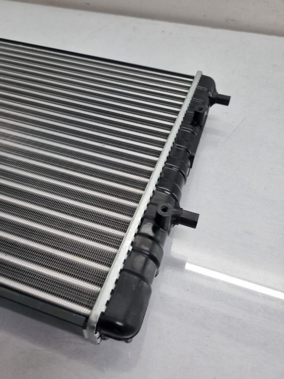 Radiador Agua Com Ar Condicionado Volkswagen Fox/CrossFox/SpaceFox/Gol/Voyage/Saveiro/Polo 2006/...
