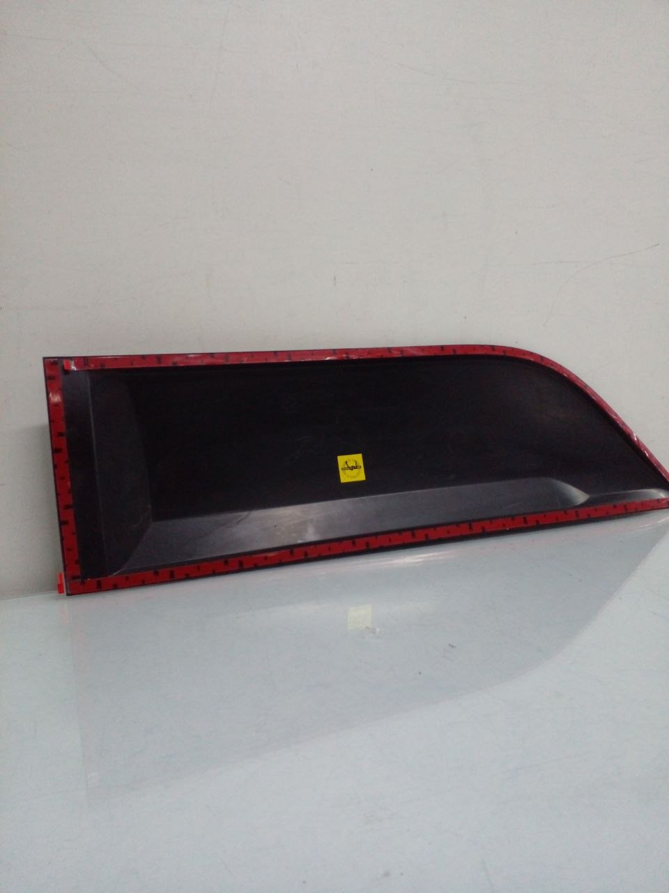 Moldura Vidro Porta Traseira Esquerda Renault Duster 2010/2019 Nova