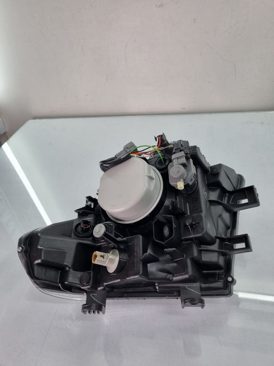 Farol Diant Dir Nissan Frontier 2008/2021