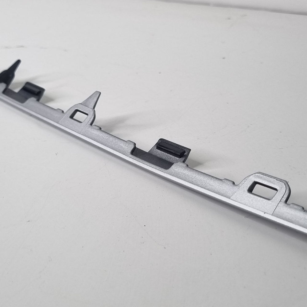 Friso da Grade Inferior VW Fox 2011/2014 Novo