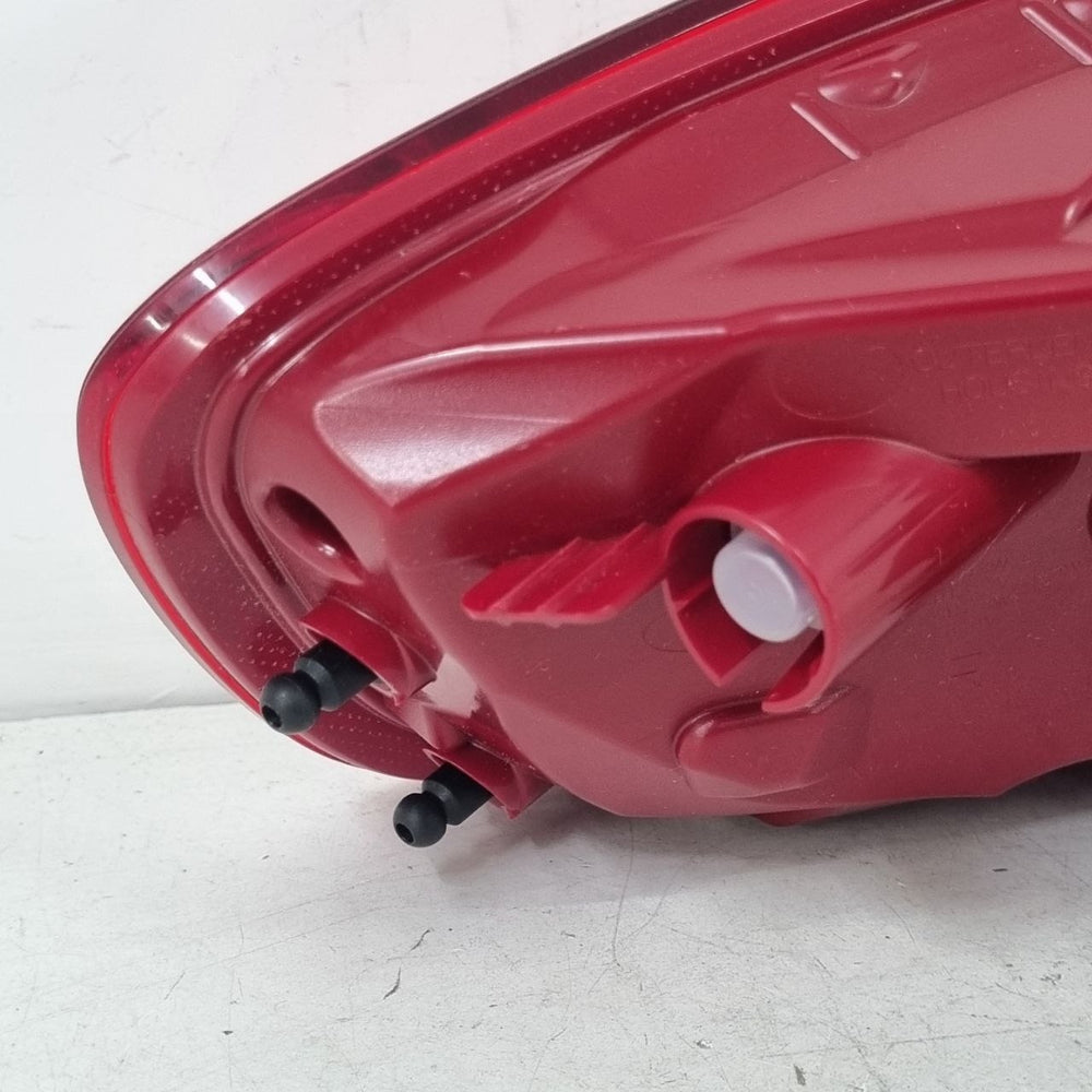 Lanterna Tras Dir Lateral LED Audi A4 2013/2016