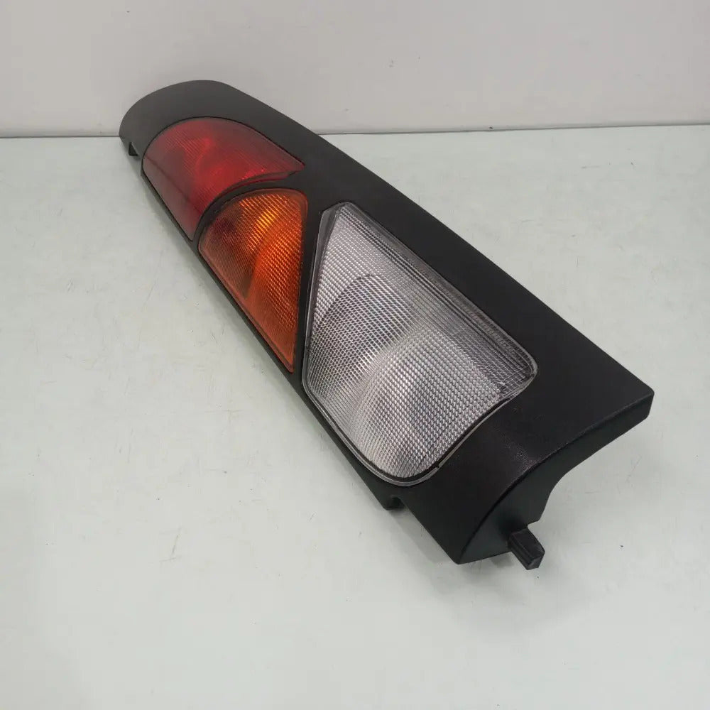 Lanterna traseira lado direito kangoo 2001 a 2008