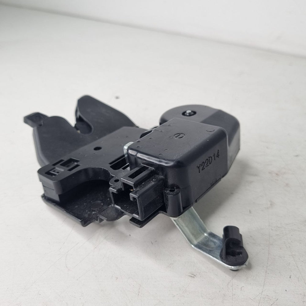 Fechadura Tras Toyota Corolla 2014/2024