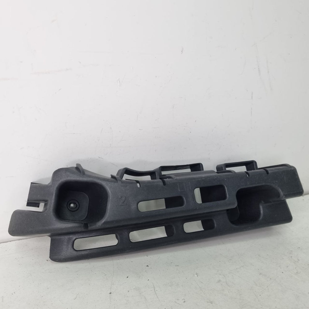 Suporte Para-choque Tras Esq Chevrolet Cruze 2011/2016