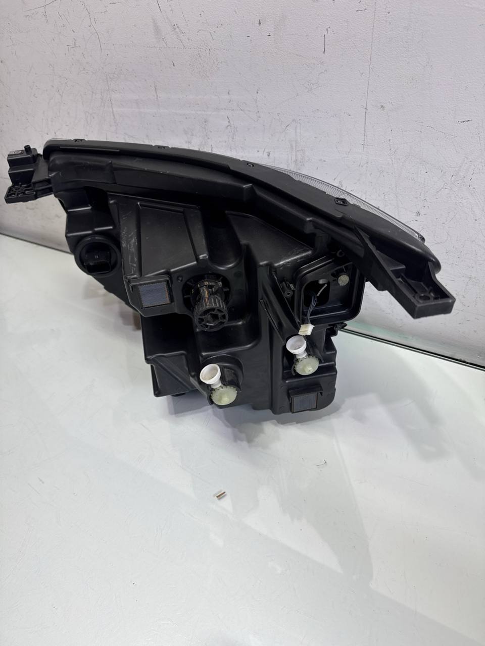 Farol Dianteiro Direito Full LED Chevrolet Spin 2024/2026 Original
