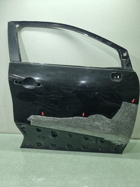 Porta Dianteira Esquerda Renault Captur 2017/2022 Usada