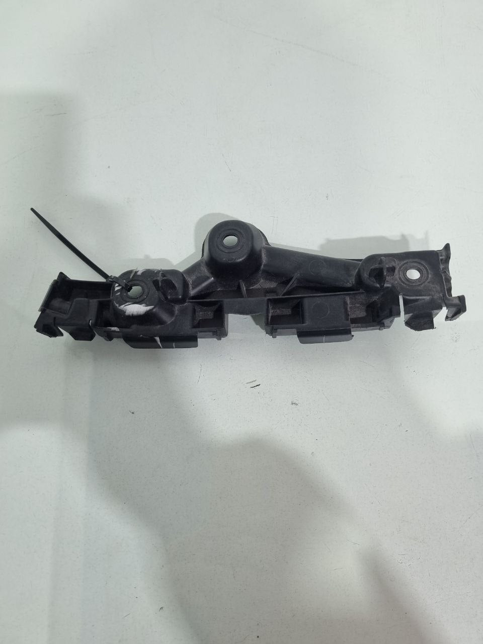 Guia Parachoque Diant Dir Renault Sandero 2014/2016
