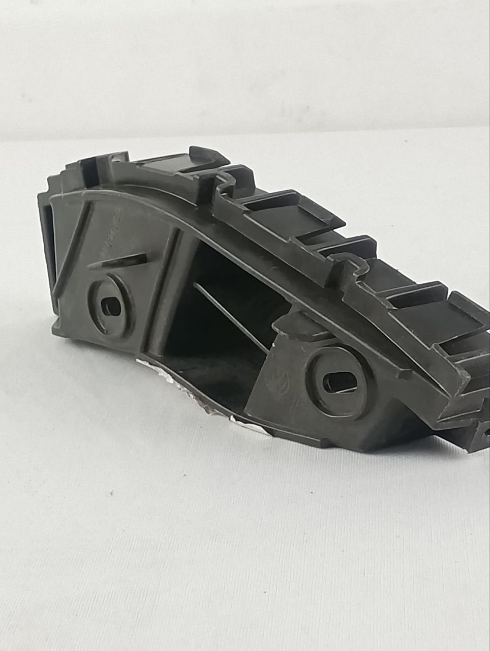 Suporte Guia Parachoque Dianteiro Volkswagen Polo 2012/2015 Novo