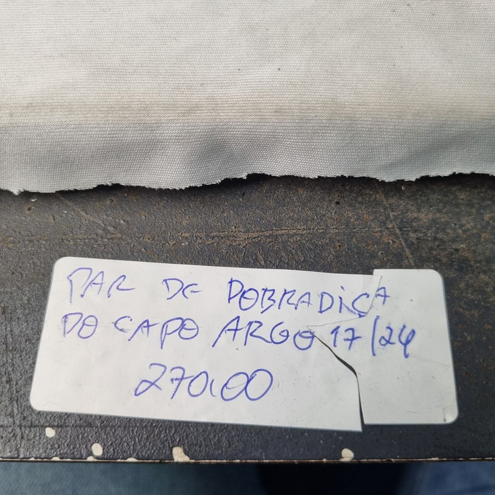 Par Dobradiça do Capô Fiat Argo 2017/2024 Usado