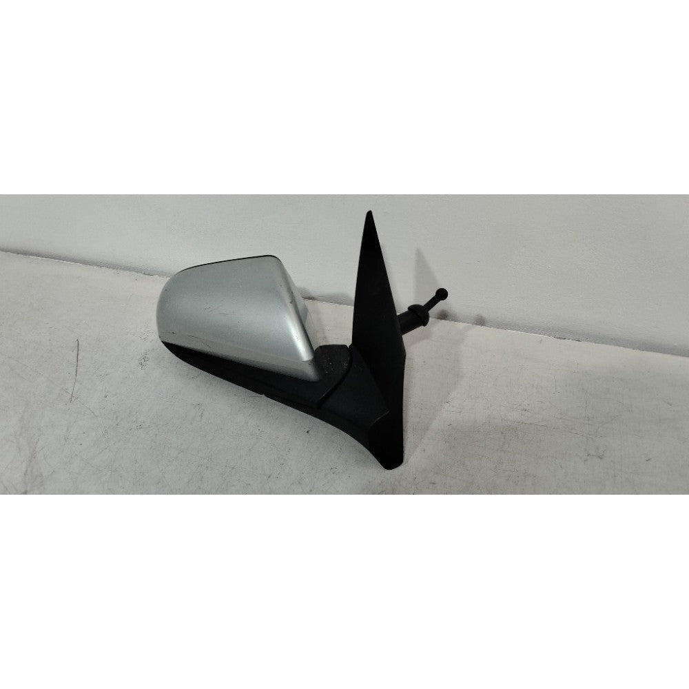 Retrovisor Direito Manual Chevrolet Onix 2013 Á 2018  Recup.