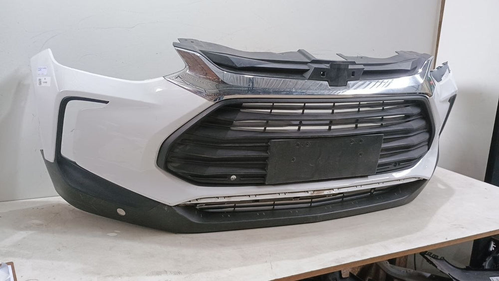 Parachoque Dianteiro Chevrolet Tracker 2020/2025