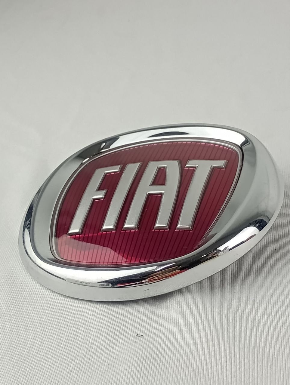 Emblema Dianteiro/Traseiro Fiat Palio Uno Punto Grand Siena Linea Idea Strada Bravo Mobi Novo