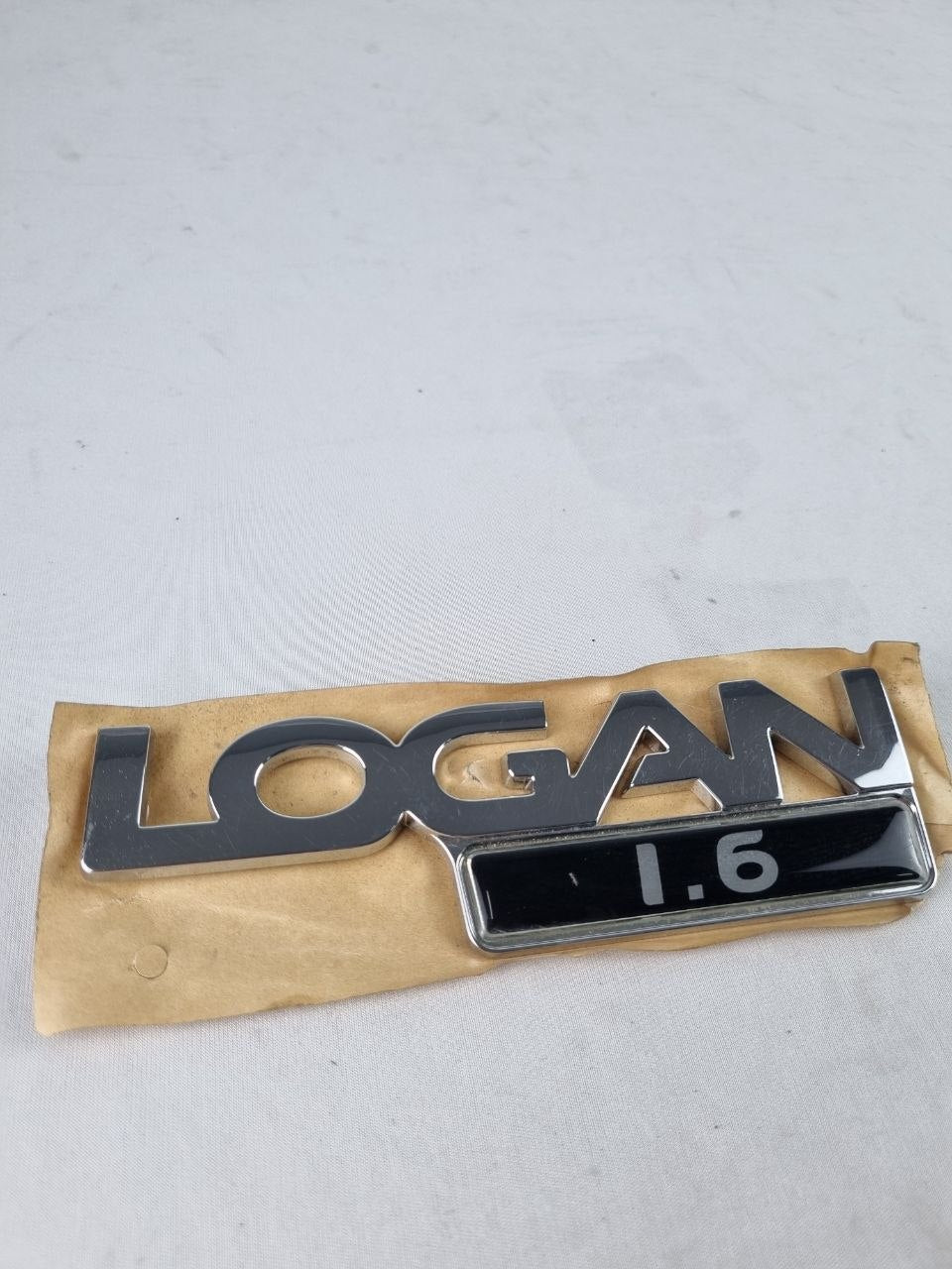 Emblema Tampa Tras Renault Logan 1.6 2007/2014