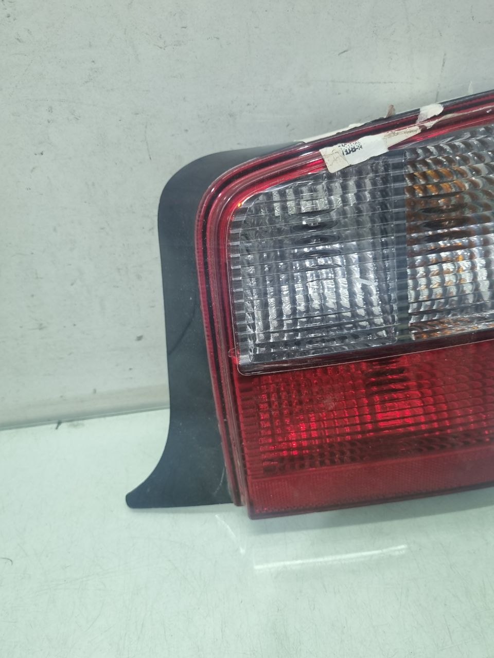 Lanterna Traseira Direita Fiat Uno 2007/2012 Usada