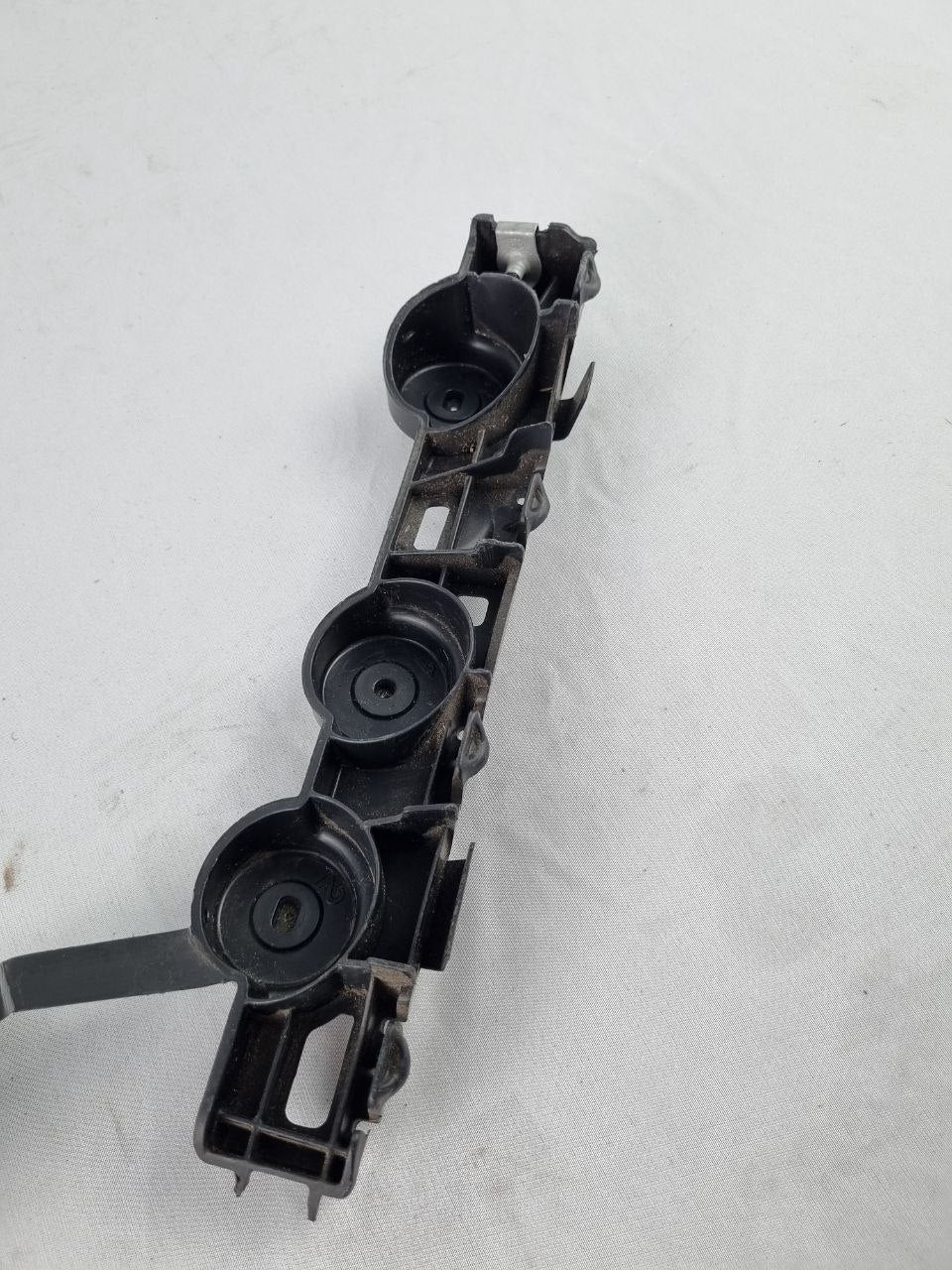 Suporte Para-choque Tras Dir Chevrolet Onix 2013/2019