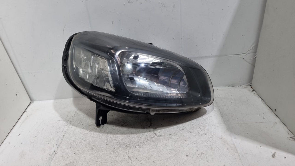 Farol Diant Dir Fiat Uno Vivace 2016/2019 - Original