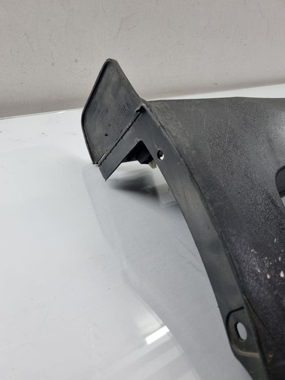 Spoiler Lateral Esq Hyundai Creta 2017/2022