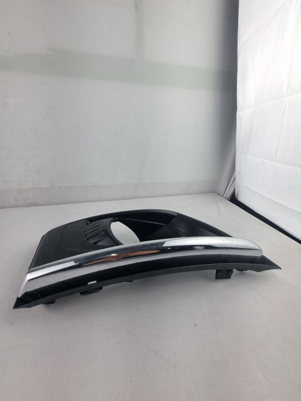 Moldura Milha Esq Citroen C4 Picasso 2012/2015 - Original