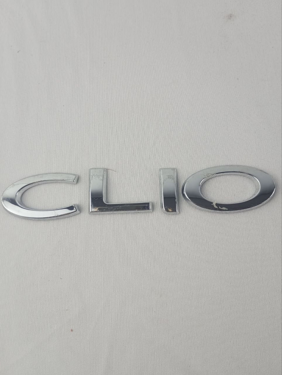 Emblema Traseiro Renault Clio 2013/2016 Novo