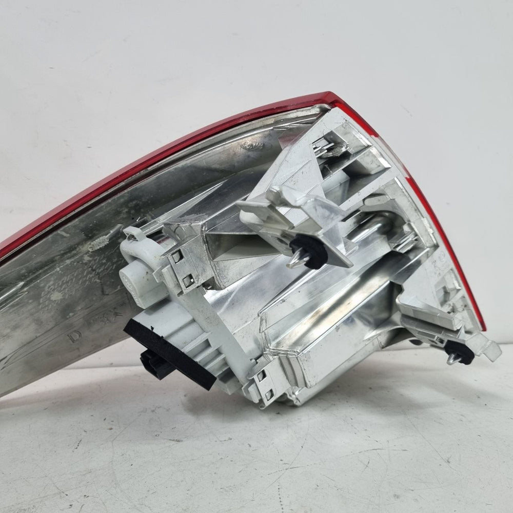 Lanterna Tras Dir Mercedes-Benz GLA 2014/2020