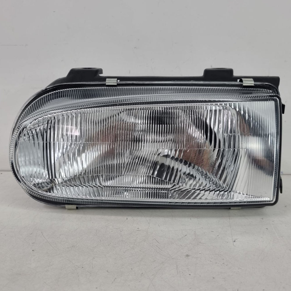 Farol Diant Esq Volkswagen Gol Bola 1995/2000