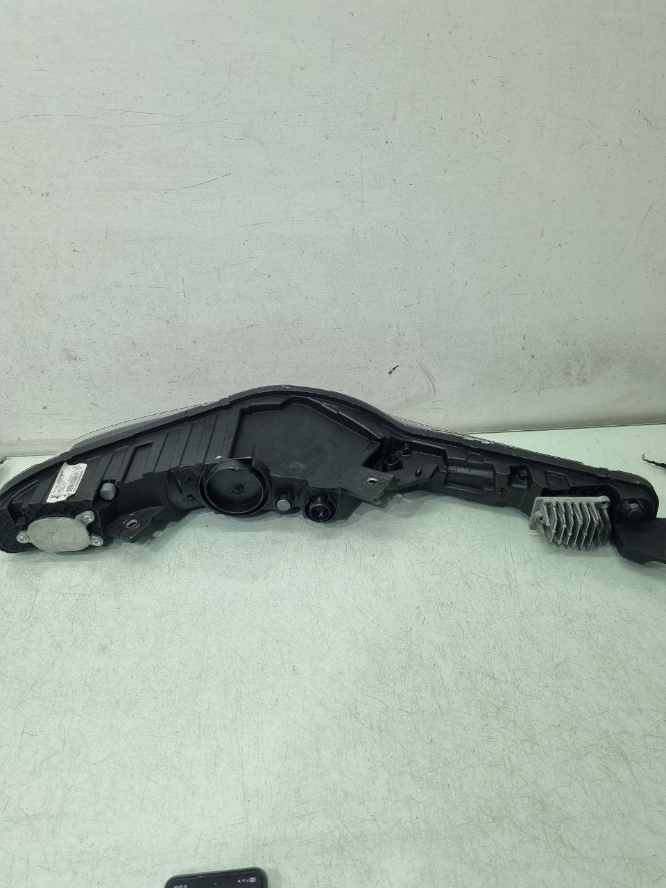 Farol Superior Esquerdo Fiat Toro 2022/2025 Usado