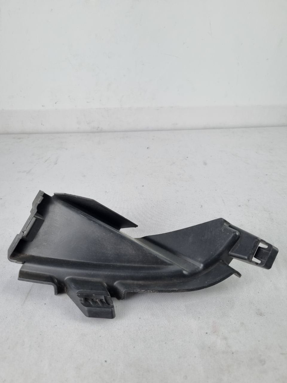 Defletor Ar Para-choque Diant Esq Renault Duster/Oroch 2016/2023