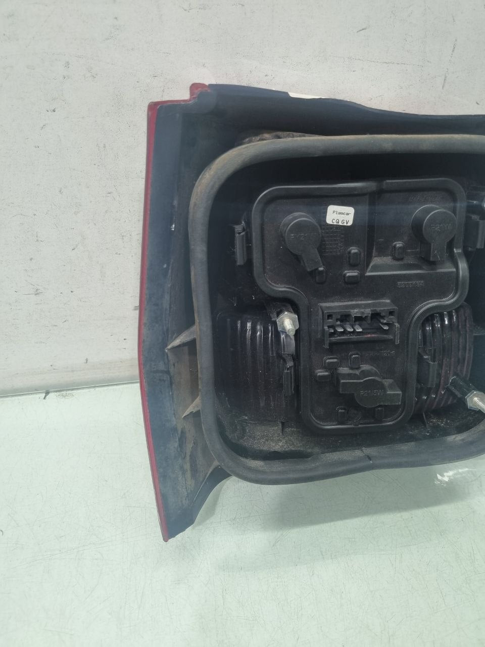 Lanterna Traseira Direita Fiat Uno 2007/2012 Usada