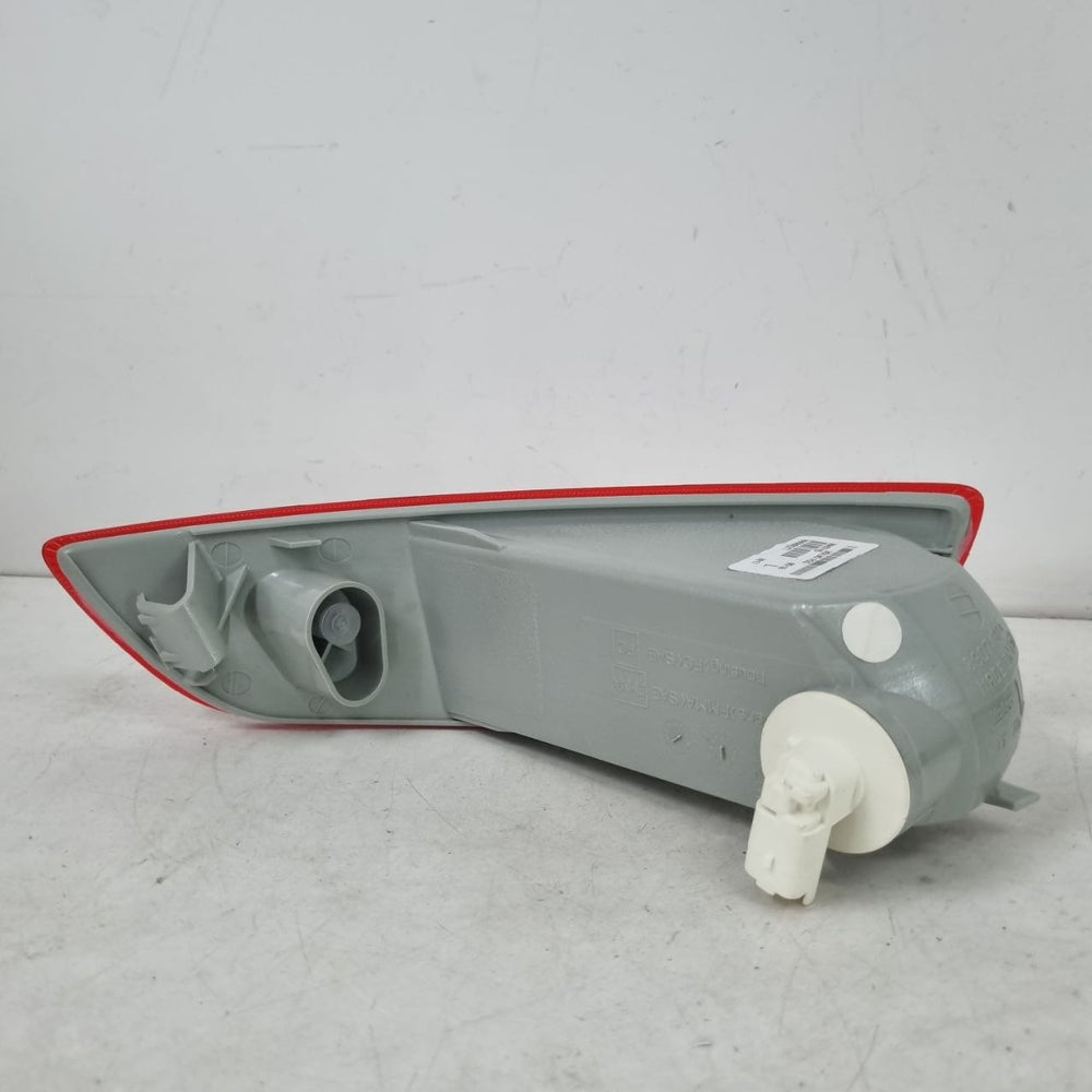 Lanterna Tras Neblina Inferior Esq Volvo XC60 2009/2016