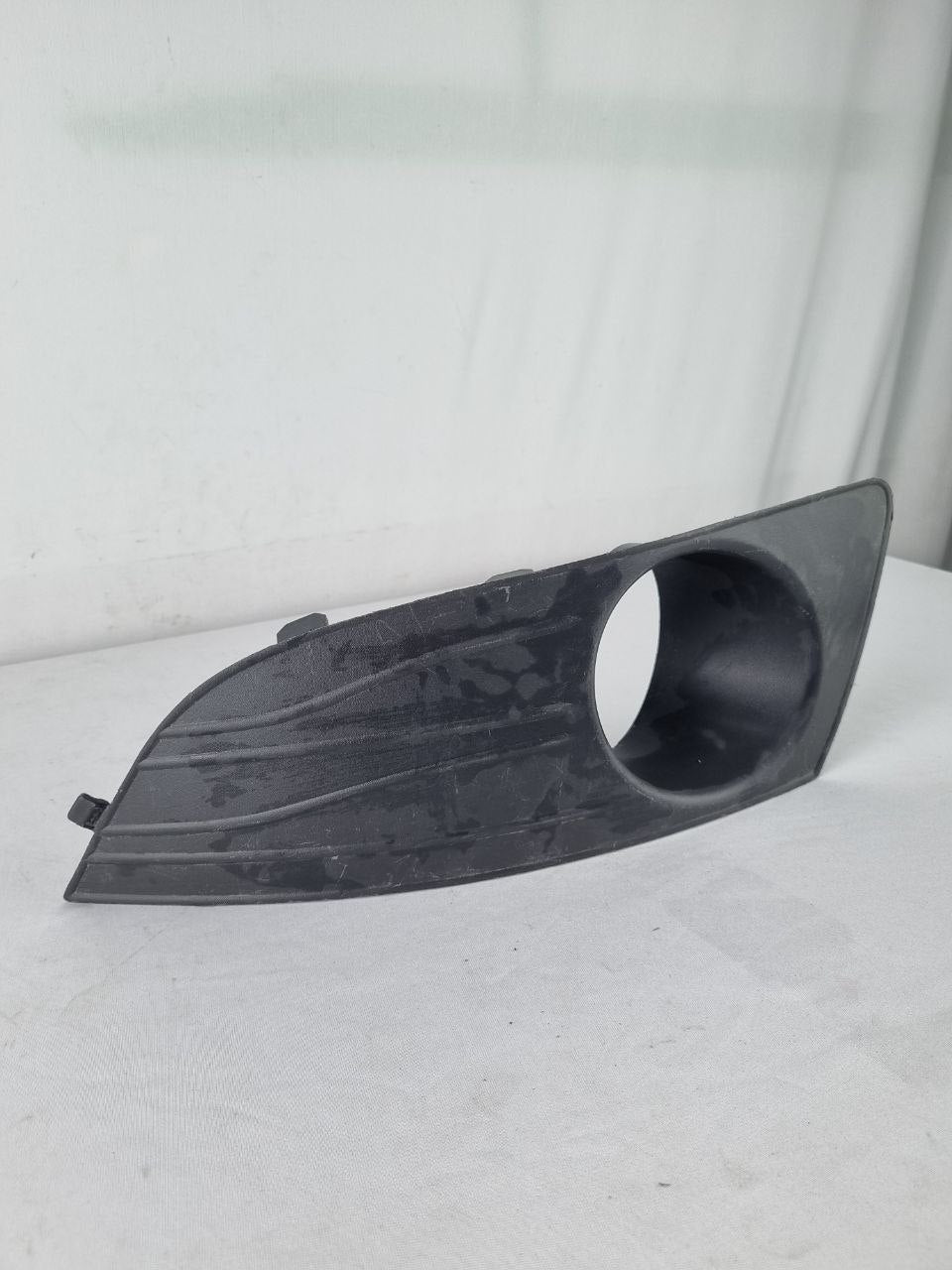 Moldura Farol Milha Diant Esq Renault Logan 2010/2013