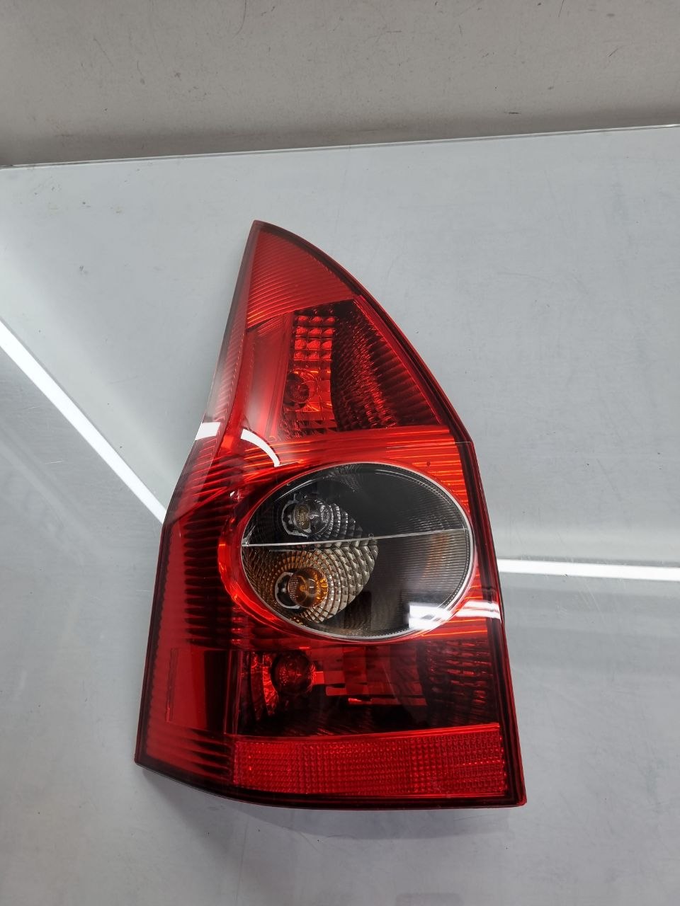 Lanterna Tras Esq Renault Megane 2006/2009