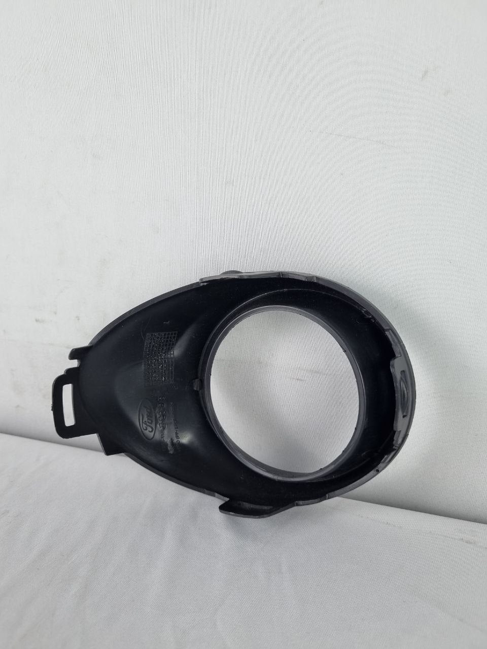 Moldura Farol Milha Diant Dir Ford Ka Hatch/Sedan 2014/2018