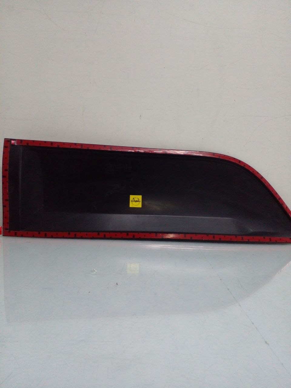 Moldura Vidro Porta Traseira Esquerda Renault Duster 2010/2019 Nova