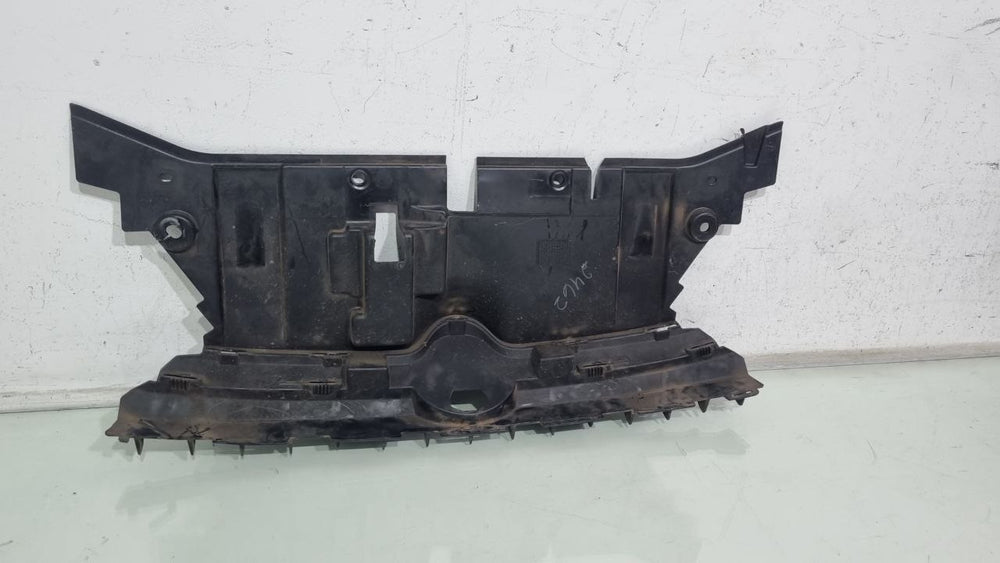 Moldura Suporte Grade Diant Superior Fiat Toro 2016/2021